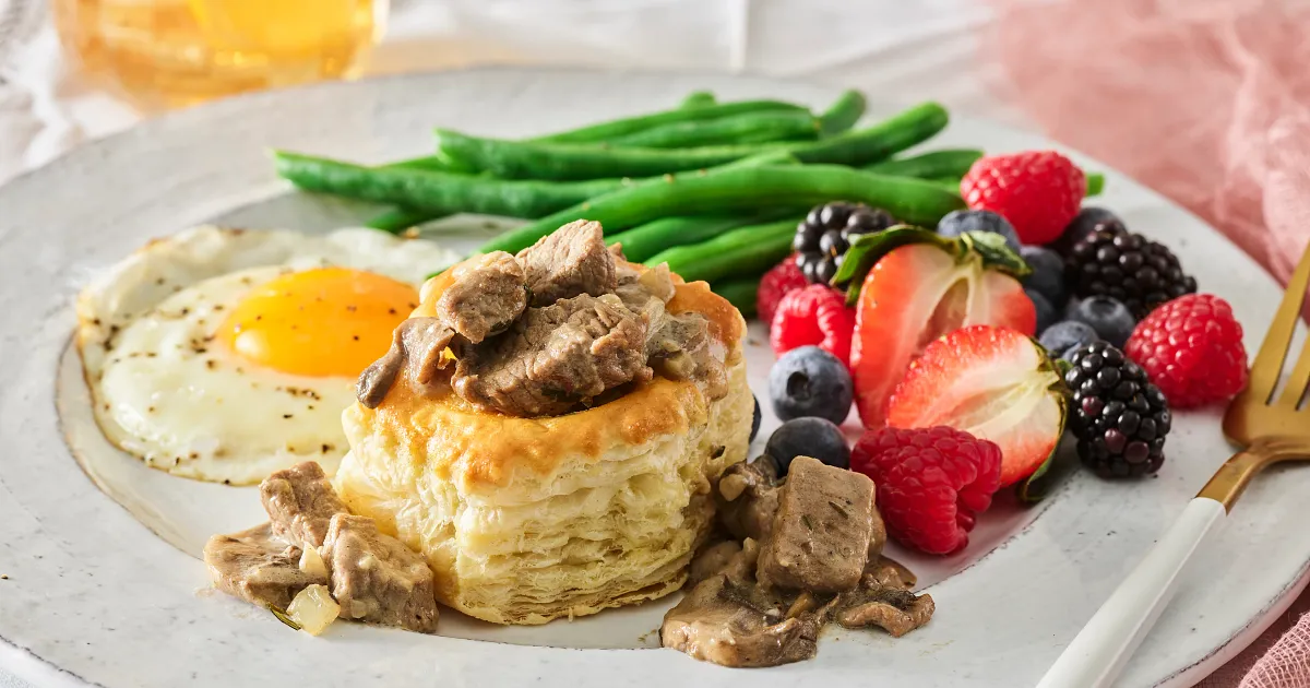 Creamy Beef Vol au Vents | Beef Loving Texans | Beef Loving Texans is your one-stop information center for beef recipes, cooking techniques and real life stories. Lean more about beef today. Brought to you by the Texas Beef Council.